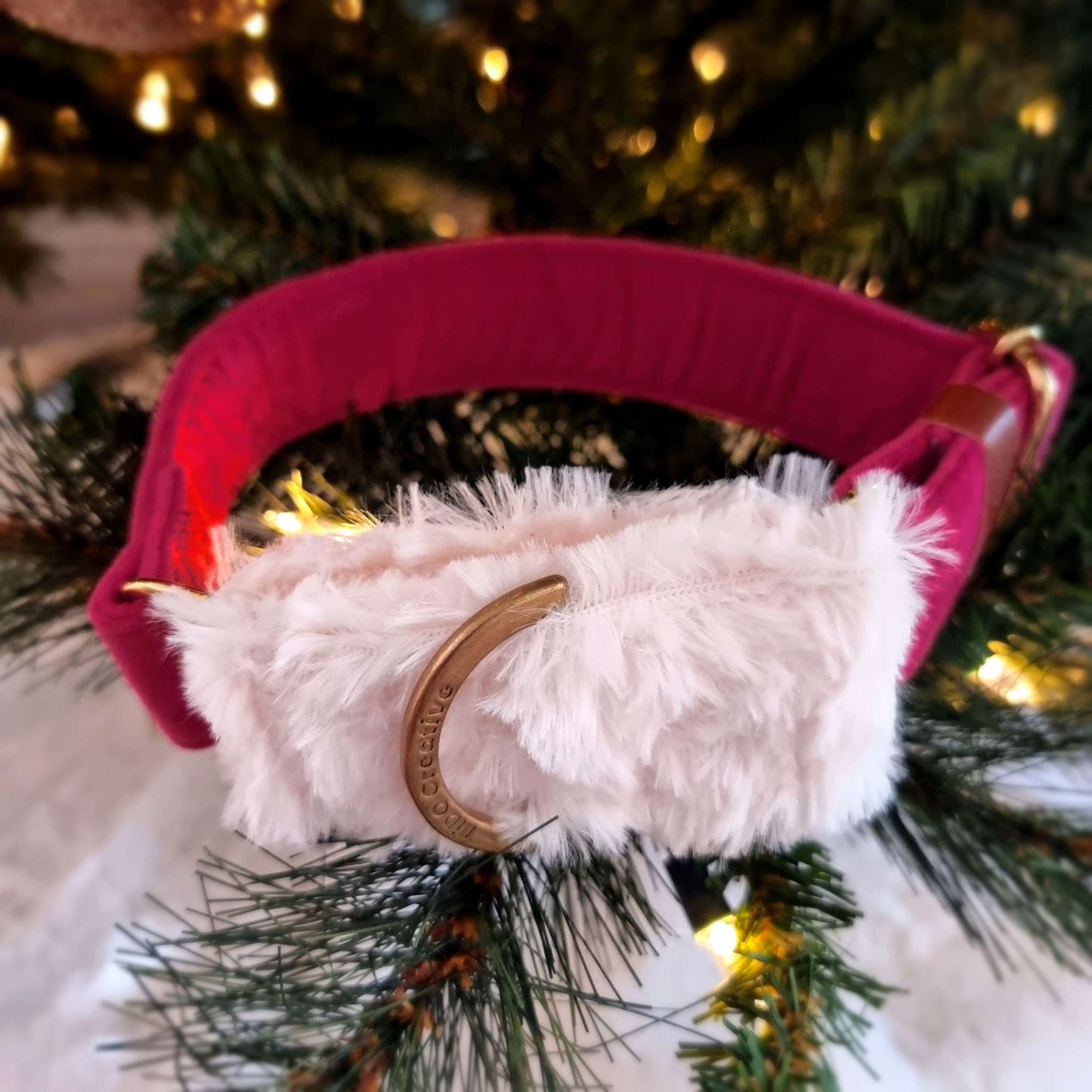 Best Christmas dog collar