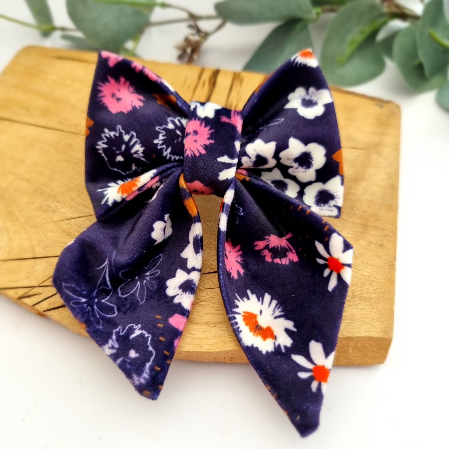Lola Floral dog bow tie
