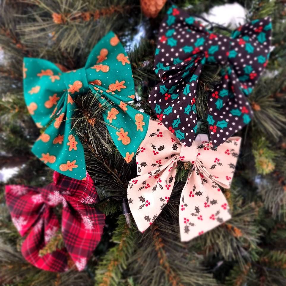 Scandi Christmas Gingerbread dog bow tie