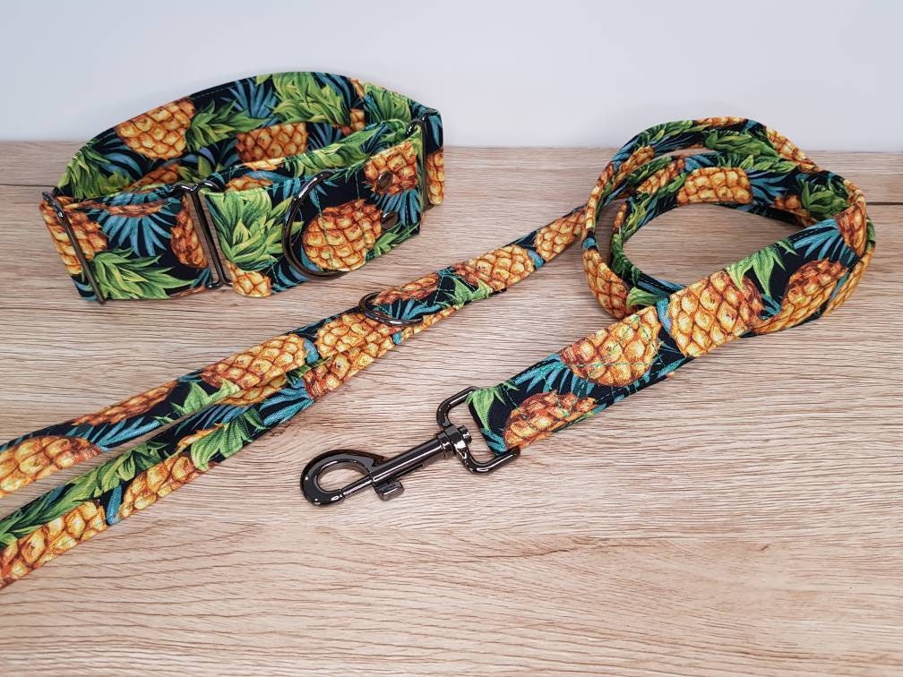 Pineapple martingale collar